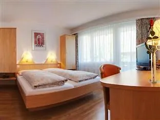 Eden Hotel Saas-Grund