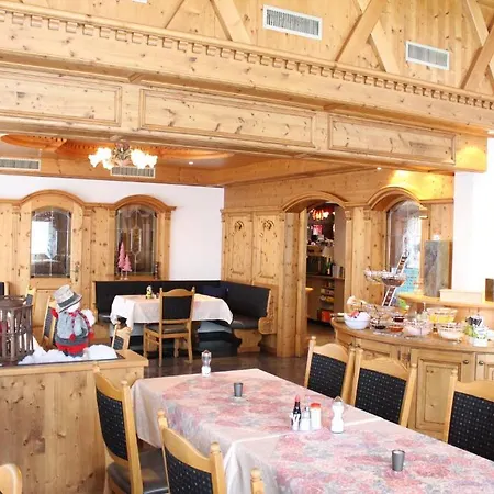 Eden Hotel Saas-Grund