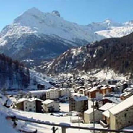 Eden Saas-Grund